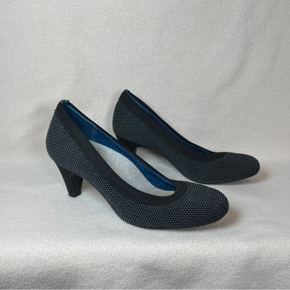 Betabrand Late to the Gate Heels Black Gray Women's 9.5 Memory Foam Shoes